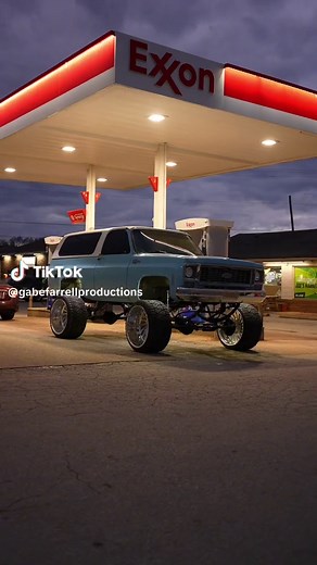 Vintage Square Body Trucks and K5 Blazer Mud Truck Compilation