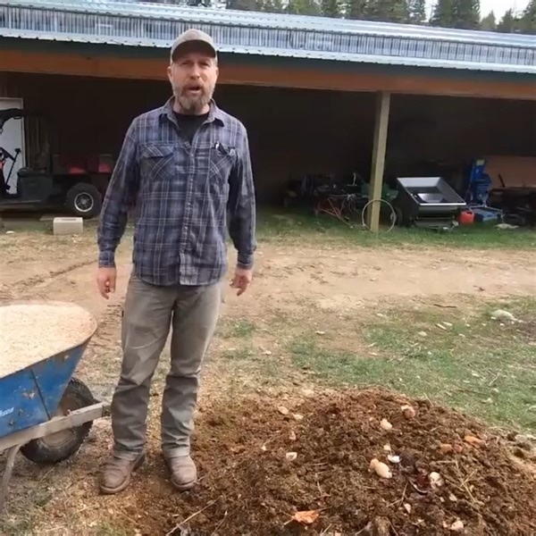 Make Your Own Compost (THE EASY METHOD)! | Homesteading Family