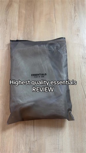 Review essentials shorts Yishan #essentials #algorithm #summer #viral #fyp