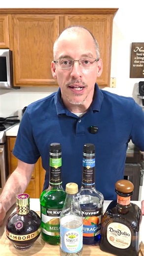 Blue Raspberry Tropical Wave #cocktail