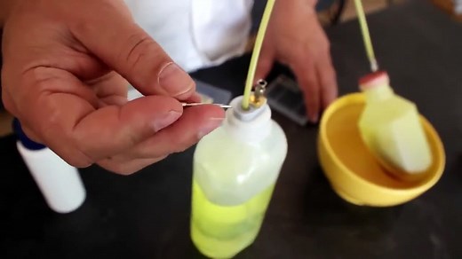 Andreas Kalcker: Cómo hacer CDS MMS Dióxido de Cloro