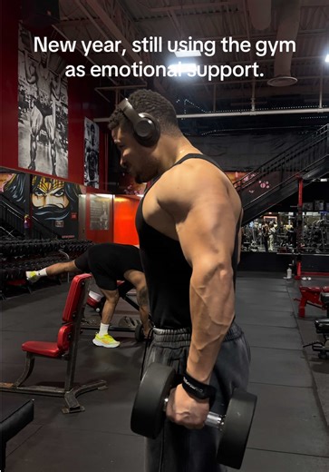 New year, still using the gym as emotional support. #fypシ #gym #fyp #gymmotivation