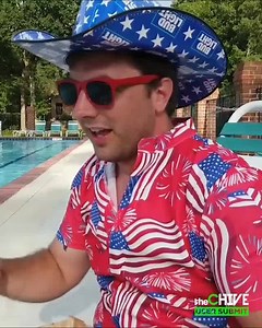 62K views · 185 reactions | It's cold ok! Normally it's a lot bigger | theCHIVE | Facebook