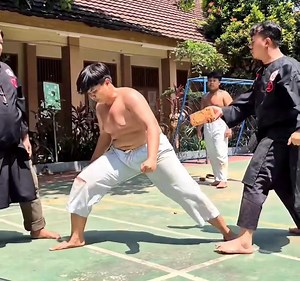 One Level Higher Test. Body strength endurance test | Martial Arts & Pen