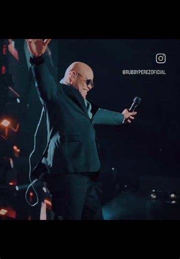 Romeo Santos Paratii: Teamwork and Edits Explained