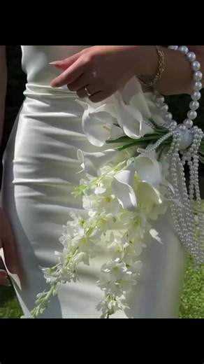 🤍💐 UNIQUE WHITE BRIDAL BOUQUETS FLORAL DESIGN INSPOS!! (KALI) ~ Inspirational Content ~ #bouquet #flowers #bridal #floraldesign #jrenestyles