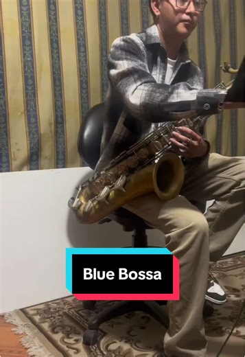 Blue Bossa- Kenny Dorham- Solo by Dexter Gordon transcribed by Darwin Paguay #jazz #saxofonistaecuatoriano #bossanova #tenorking614#vandoremv16