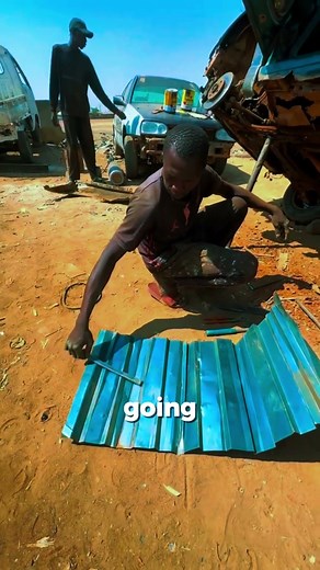 African Mechanic Fixes a Car With Zero Tools! 😳🔥 #techretro