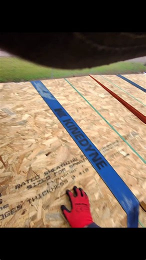 Jay®🇬🇹 TEJAS📍 on Instagram: "How to tarp plywood load #trucking #truck #trucks #trucker #truckerlife #peterbilt"