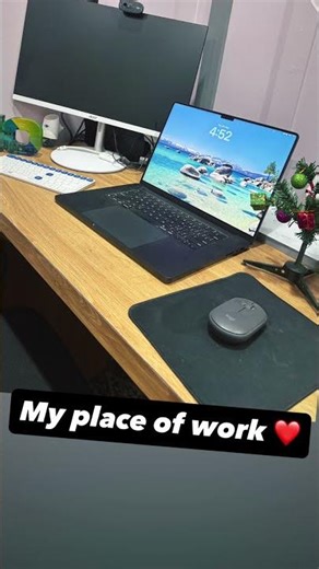 My minimal desktop workstation setup