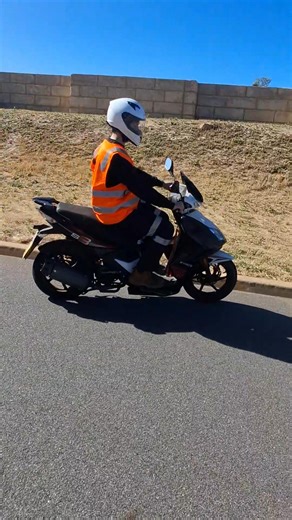 Next was Hunter going out for his first lesson. You went well mate, showed plenty of confidence in everything. No issues with any of the exercises and your roadcraft was fine once I'd explained what was needed, so a good listener 👍. Good work Hunter 👏 you won't take long to get licensed. Cheers Chooka Learn Right Ride Right with me at Midwest Motorcycle Lessons right here in Geraldton and Dongara #learnrightrideright #midwestmotorcyclelessons #motorcyclelife #motorcyclelessons | Midwest Motorc