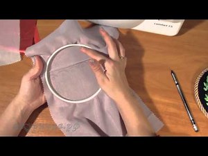 Как вставить ткань в пяльцы