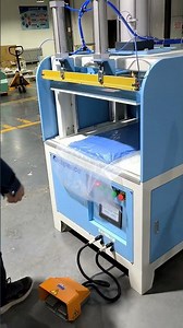 Pillow vacuum compression and sealing machine