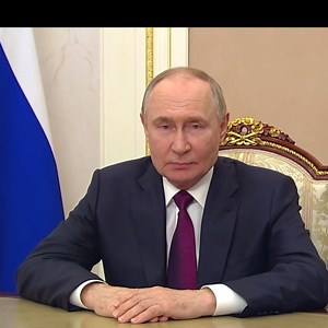 Владимир Путин поздравил российских выпускников с окончанием школы | Росси́я - Российская Федерация - Russia