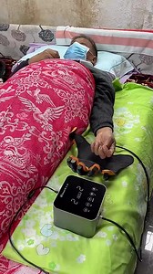 The robot hand | Makeup Kimi