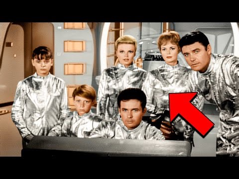 Fans Never Noticed These Hidden Details About Lost in Space