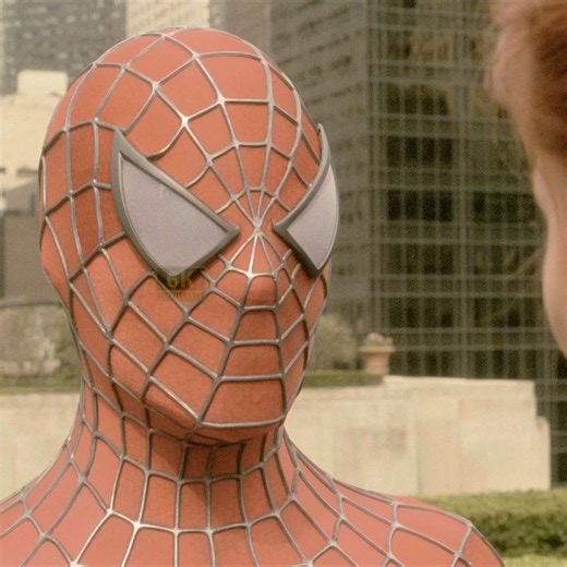 Vincent Barragan on Instagram: "Spider-Man in 4K UHD HDR #movieclip #movienights #4kuhd #marvelmovie #spidermanmovie #spidermantrilogy #spiderman2002 #spiderman1"