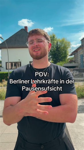 Berliner Schulhöfe sind anders #berlin #schule #lehrer #lehrkraft #lehrerin