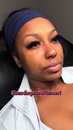 Book Your Houston Lash Appointments for November