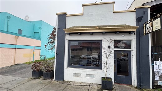 35 E Commercial St, Willits, CA 95490 - Specialty for Sale | LoopNet