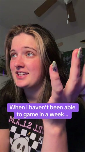 It’s been a long week. playing Minecraft over on the purple app: makayluvlive #minecraft #streamer