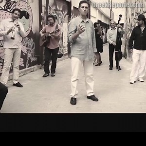 Must watch! Tango all in Greek | The Greek Kangaroo