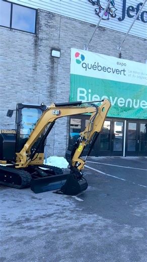 APPQ on Instagram: "🎥✨ Récapitulatif d’Expo Québec Vert — quelle première journée! Retour en images sur une journée remplie de rencontres, de découvertes et d’échanges qui font vibrer toute notre communauté. 🌿 Merci à tous ceux qui sont passés nous voir au kiosque APPQ — votre passion et vos questions nourrissent notre mission chaque jour. 💚 👉 Et ce n’est que le début… Demain, on remet ça encore plus fort avec notre demi-journée de conférences! On vous attend pour une matinée remplie d’outil