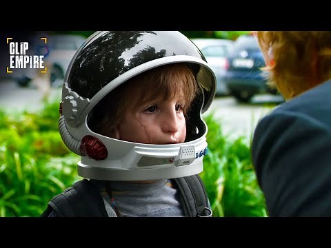 Auggie Faces His First Day of School (Full Scene) | Wonder