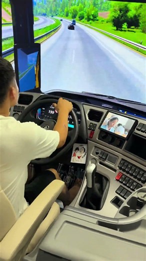 Euro Truck Simulator 2 #truck #simulator