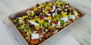 Sheet Pan Greek Salad Nachos
