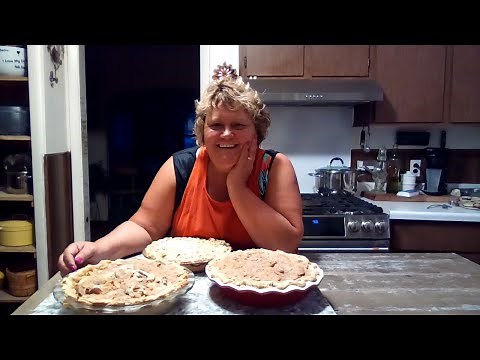 Amish Sour Cream Apple Pie | A Must Try!