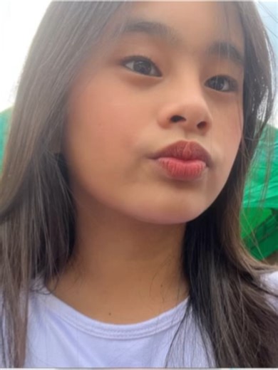 Cute Reactions of Chinnlee and Jansen