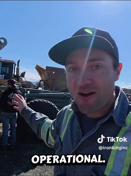 First big job for my LVSR HEMMT!! towing a CAT D11R Dozer#🇺🇸 #lvsr