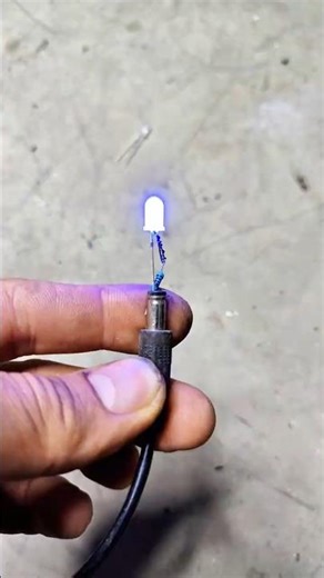 How to light an LED bulb using 12V electricity #shorts #ledlight #ledbulb