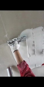 426K views · 663 reactions | Painter Applying putty | Puttying for renovation #putty 251001 | Renovation Skill | Facebook