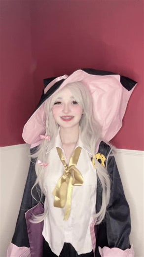 Hectic Cherry Blossom Cosplay Moments