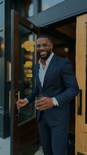 At Work vs Off Work 👀Which one you like? #AtWork #contractorlife #Mensstyle #offwork #bluecollar