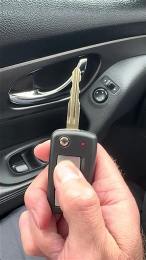 2016 Nissan rogue new flip remote key not an instructional video #allockandkeyco #smartpro ￼