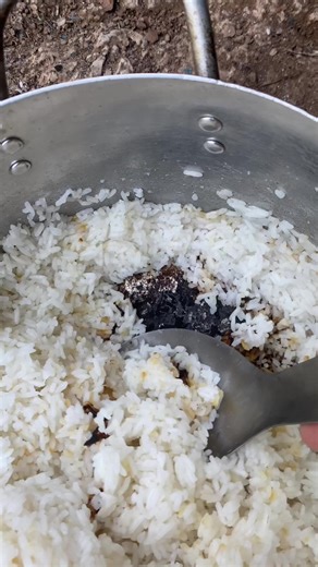 វីដេអូ​របស់ Juni Tra sana (Bot) (@s.m.l.m95) ជាមួយ សំឡេងដើម - Juni Tra sana (Bot)