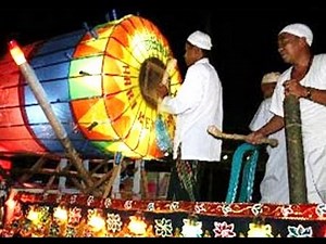 Gema TAKBIR COMPETITION - Lomba Takbir Keliling Minomartani - Islam in Java [HD]