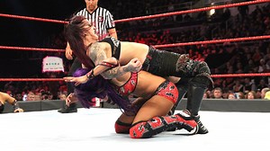 Sasha Banks vs. Ruby Riott: Raw, Oct. 22, 2018