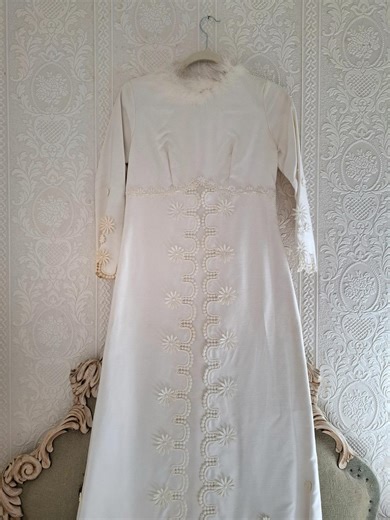 1960s Vintage Empire Waist Wedding Dress, Long Sleeve Wedding Dress, Lace Applique Bridal Gown, Size XS - Etsy