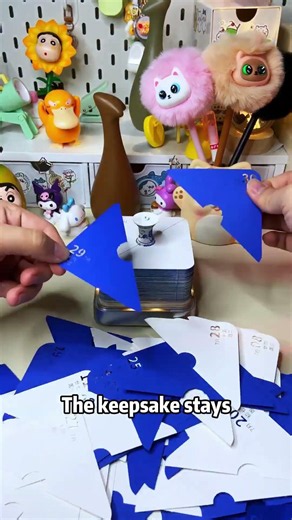 hundreds of pages later, this paper cube turned into a 3D model#papercraft #giftideas