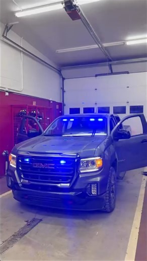 SpeedTech Lights, Inc. on Instagram: "Thanks for sharing, Dylan R.! Check out his truck setup using our: - Raptor Elite Visor Bar - Z Surface Mounts Let's see your setup! Post / Tag / Message Us your pics/vids for a $10 off promo code and chance to be featured! @SpeedTechLights #LightingTheWay #firstresponders #emergencyvehicles #policelights #firetrucks #ambulancelights #emergencylighting #lawenforcement #firefightergear #publicsafetygear #paramedicsupplies #emergencyresponse #rescuevehicles #s