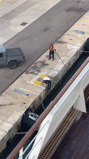 47K views · 1K reactions | Cruiseship crew and dock crew secure Crystal Cruises Symphony cruiseship mooring lines by using a Jeep truck instead of forklift trucks. #cruises #cruiseship #cruisecrew #cruisejobs #cruiseshipjobs #jeep #forklifttruck #forkliftoperator #jeepwrangler #mooring | Cruiseguru | Facebook