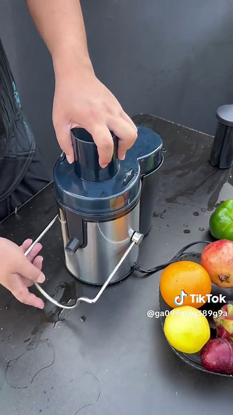 Additive-Free Green Beverage Manufacturing Machine