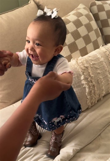 Stylish Baby Girl Outfit Ideas for Your Little One