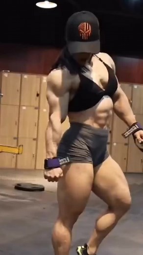 Yán Hóng (ifbbproyanhong) #bodybuilder #Gym #Edit #phonk #gymgirl #gymmotivation #fitnessmotivation #foryou