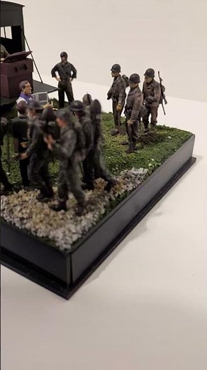 Blessing Before the Battle is a 1/35 scale diorama of a WW2 mobile chapel during a service#miniature