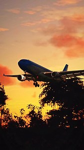 3.6K views · 60 reactions | Aerolineas Argentinas Airbus A330-200 arrival into Buenos Aires. From Microsoft Flight Simulator 2020. #msfs #flightsim #avgeeks #aviationdaily #planelanding #a330 #airbuslovers #aerolineasargentinas #flightplayground | Flight Playground | Facebook